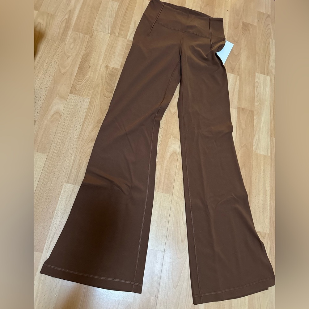 Brand New Lululemon Groove Pants